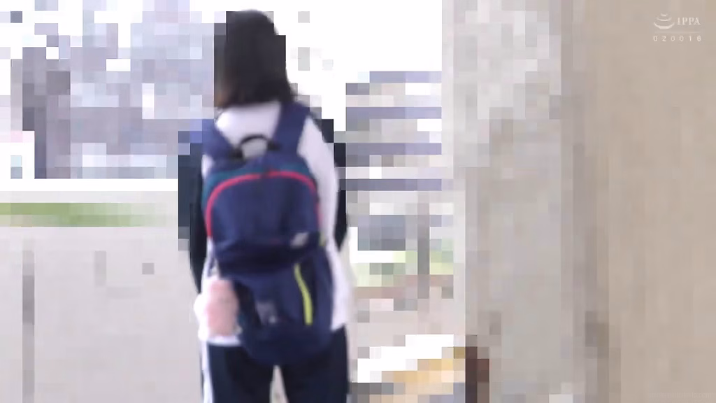 siroto-mituketa.com 紺スポーツウェアちゃん036 画像 4